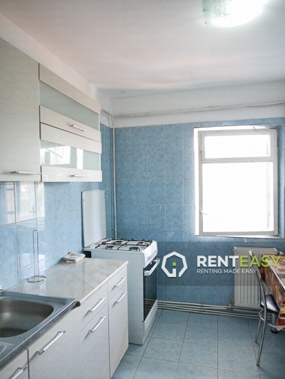 Apartament cu 3 Camere de Inchiriat in Tg. Cucu - Podul de FIer