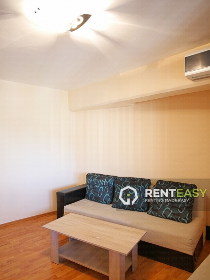 Apartament cu 3 camere de Inchiriat pe Anastasie Panu - Hala Centrala