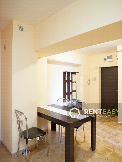 Apartament cu 3 camere de Inchiriat pe Anastasie Panu - Hala Centrala