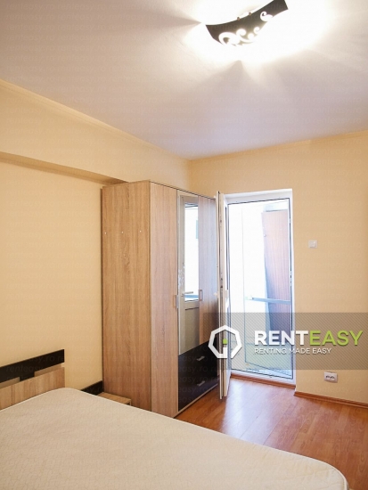 Apartament cu 3 camere de Inchiriat pe Anastasie Panu - Hala Centrala