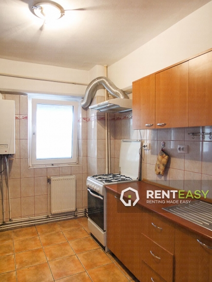 Apartament cu 3 camere de Inchiriat pe Anastasie Panu - Hala Centrala