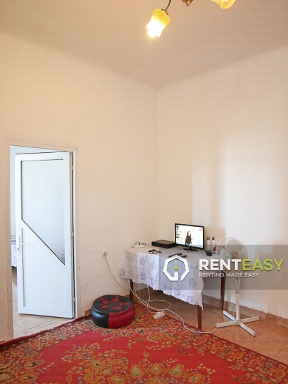 Apartament cu 2 Camere in spatele Mitropoliei de Inchiriat