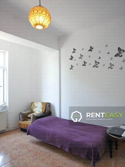 Apartament cu 2 Camere in spatele Mitropoliei de Inchiriat