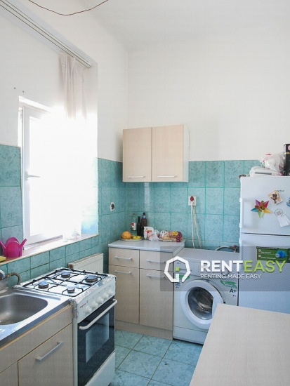 Apartament cu 2 Camere in spatele Mitropoliei de Inchiriat