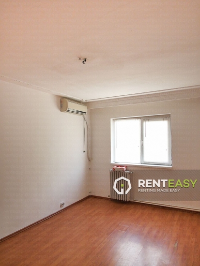 Apartament cu 3 Camere de Inchiriat in Canta