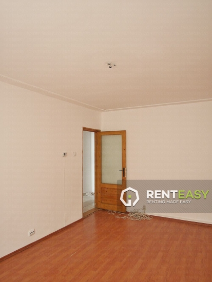 Apartament cu 3 Camere de Inchiriat in Canta