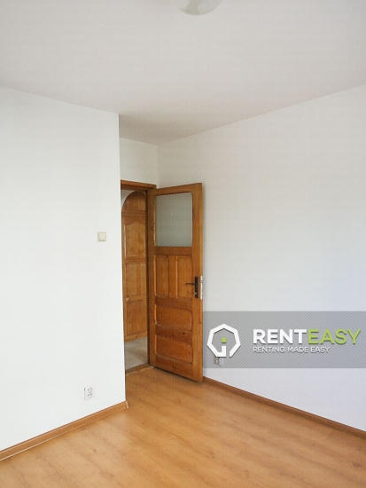 Apartament cu 3 Camere de Inchiriat in Canta