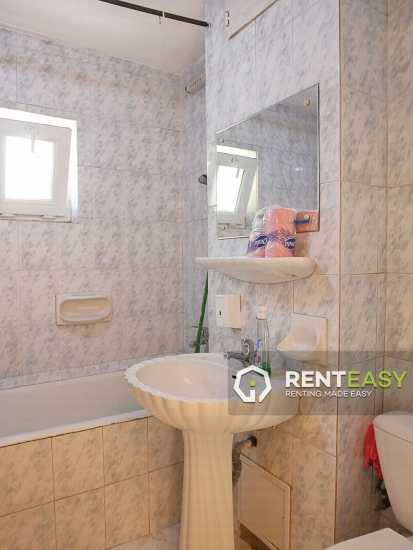 Apartament cu 3 Camere de Inchiriat in Canta
