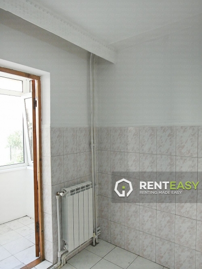 Apartament cu 3 Camere de Inchiriat in Canta