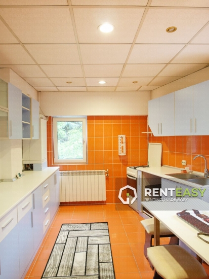 1 Minut de UMF! Apartament cu 3 Camere de Inchiriat