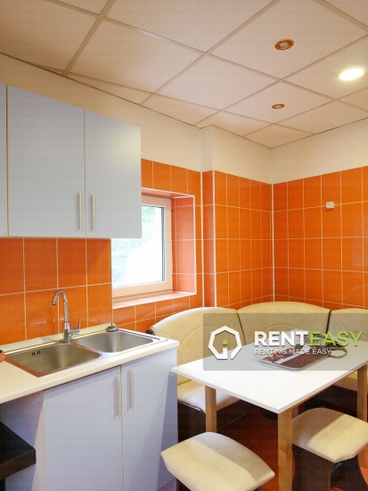 1 Minut de UMF! Apartament cu 3 Camere de Inchiriat