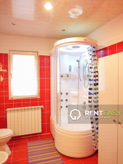 1 Minut de UMF! Apartament cu 3 Camere de Inchiriat