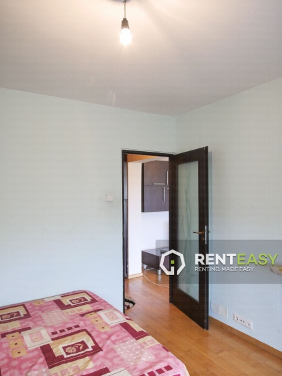 Apartament cu 3 Camere pe Stefan cel Mare de Inchiriat