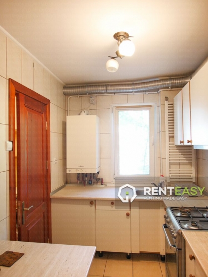 Apartament cu 3 Camere de Inchiriat in Podul de Piatra