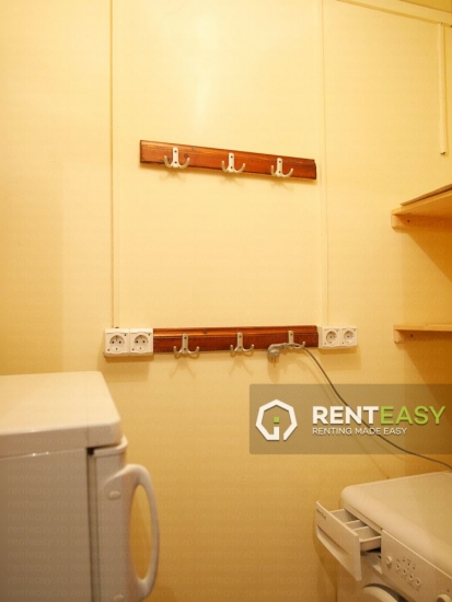 Apartament cu 3 Camere de Inchiriat in Podul de Piatra