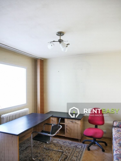 Apartament cu 3 Camere de Inchiriat in Podul de Piatra