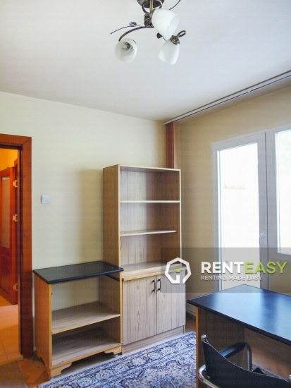 Apartament cu 3 Camere de Inchiriat in Podul de Piatra
