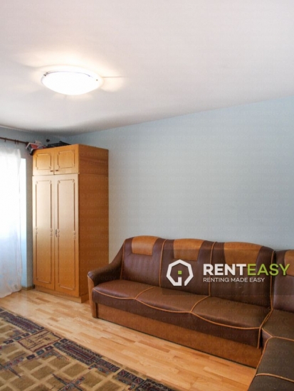 Apartament Decomandat cu 3 Camere in Pacurari de Inchiriat