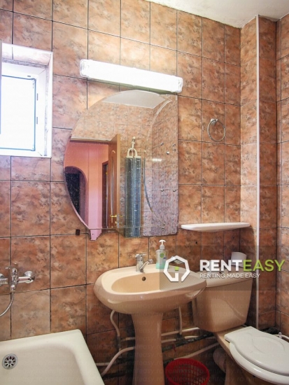 Apartament Decomandat cu 3 Camere in Pacurari de Inchiriat