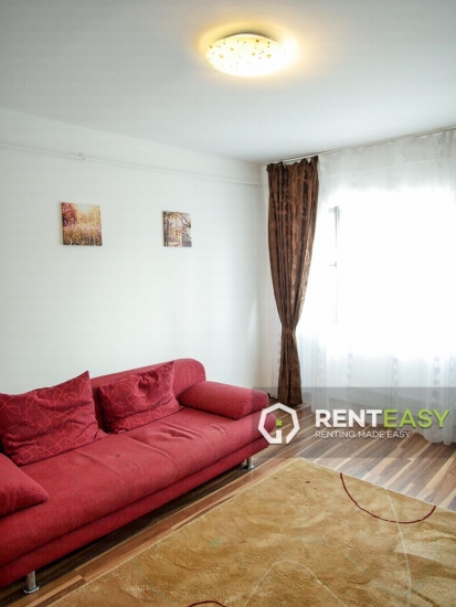 Apartament 3 Camere in Podul de Fier de Inchiriat