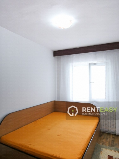 Apartament Decomandat cu 4 Camere in Nicolina de Inchiriat