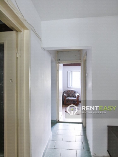 Apartament Decomandat cu 4 Camere in Nicolina de Inchiriat