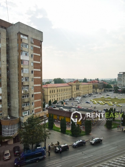 Apartament Decomandat cu 2 Camere la Gara de Inchiriat