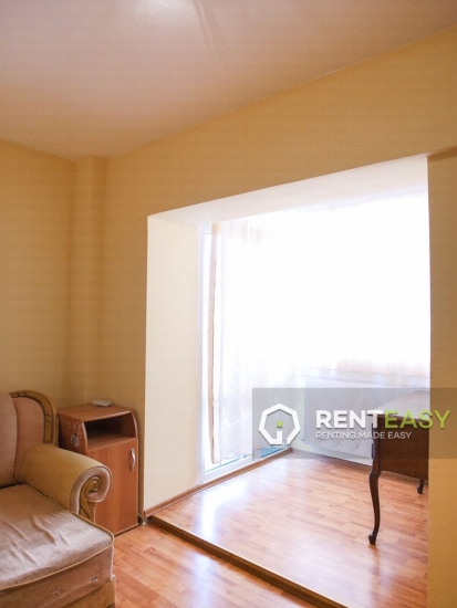 Apartament Decomandat cu 2 Camere la Gara de Inchiriat