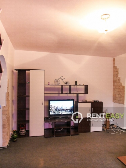 Apartament cu 2 Camere in Podu Ros de Inchiriat
