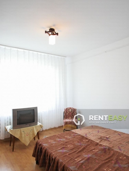 Apartament 2 camere de inchiriat in zona Podul de Piatra
