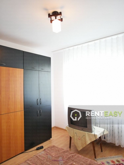 Apartament 2 camere de inchiriat in zona Podul de Piatra