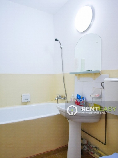 Apartament 2 camere de inchiriat in zona Podul de Piatra