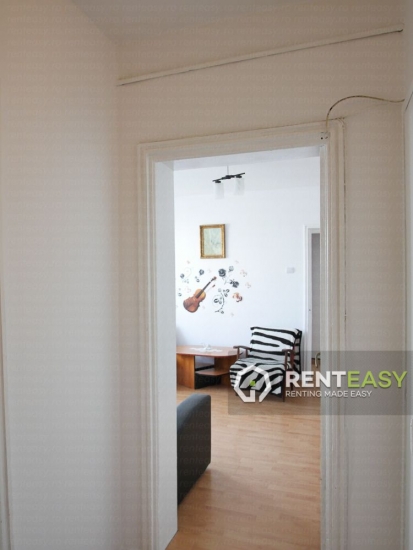 Apartament 2 camere de inchiriat in zona Podul de Piatra