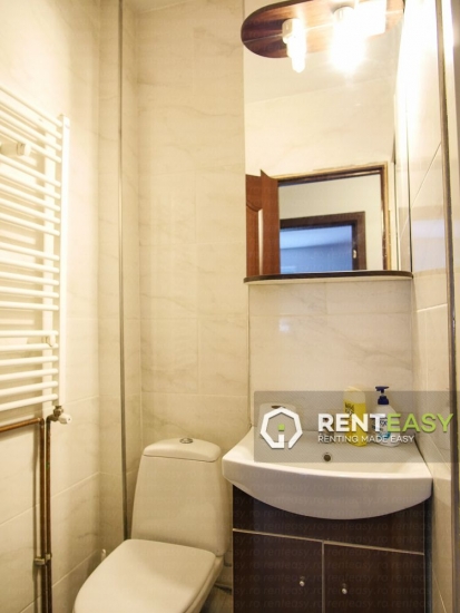 Apartament Decomandat cu 2 Camere langa Hala Centrala pentru Inchiriat