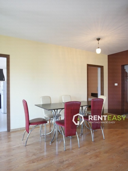 Apartament cu 4 Camere la Casa in zona Valea Lupului - Popas Pacurari