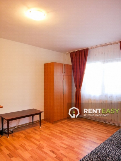 Apartament Decomandat cu 2 Camere de Inchiriat in Piata Unirii