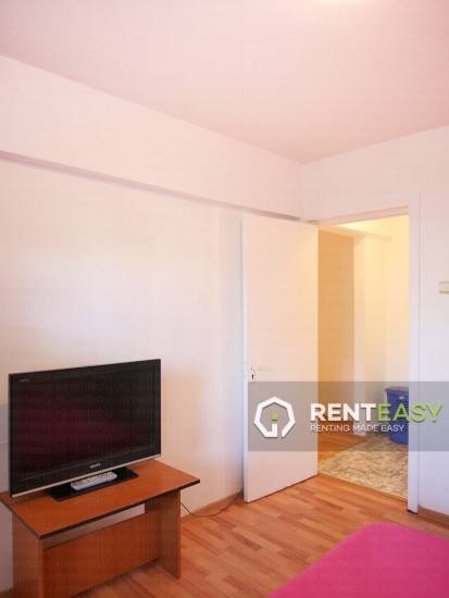 Apartament Decomandat cu 2 Camere de Inchiriat in Piata Unirii