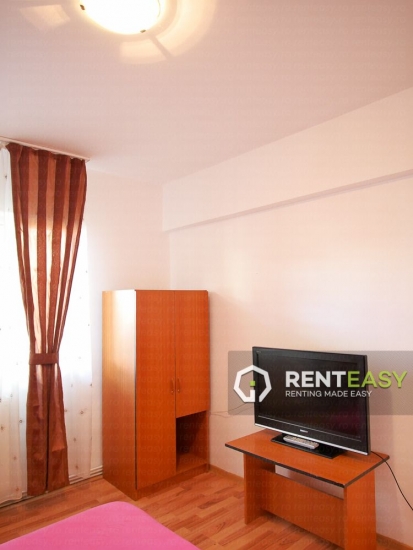 Apartament Decomandat cu 2 Camere de Inchiriat in Piata Unirii