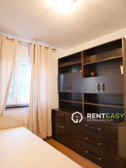 Apartament cu 4 Camere langa Palas de Inchiriat
