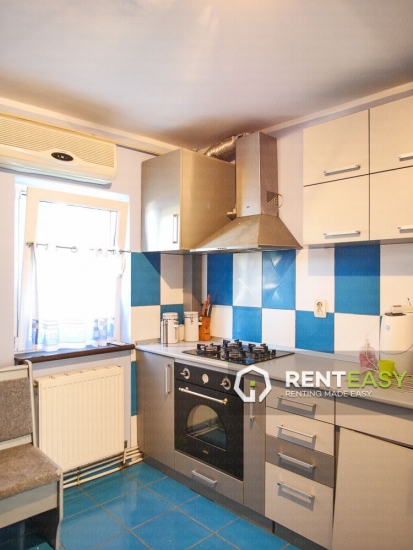 Apartament cu 4 Camere langa Palas de Inchiriat