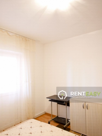 Apartament Decomandat cu 3 Camere de Inchiriat in Zona Garii