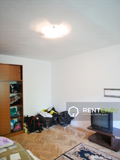 Apartament 1 Camera de Inchiriat in zona Gara Billa