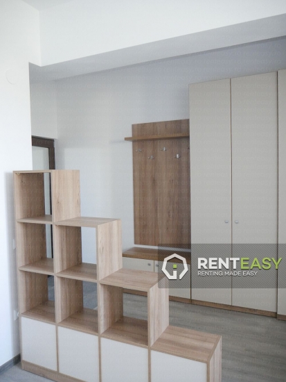 Apartament cu o camera de inchiriat in bloc nou langa Palas