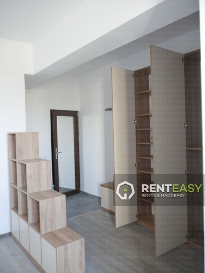 Apartament cu o camera de inchiriat in bloc nou langa Palas
