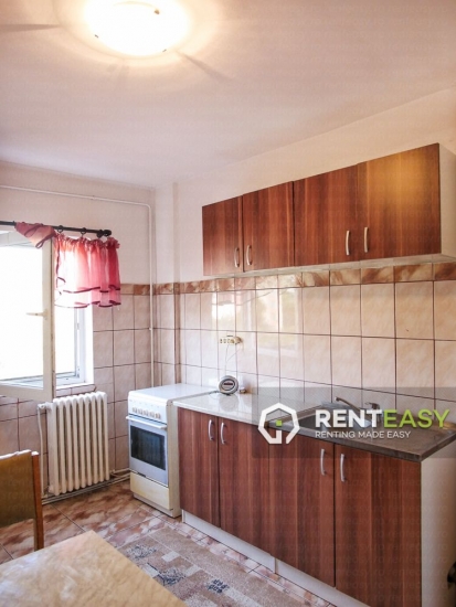 Apartament cu 4 Camere de Inchiriat in zona Garii
