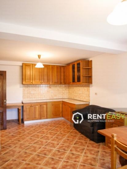 Apartament cu 3 camere de inchiriat la rond Pacurari