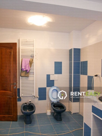Apartament cu 3 camere de inchiriat la rond Pacurari