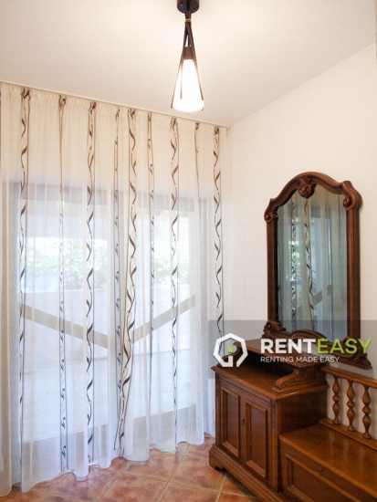 Apartament cu 3 camere de inchiriat la rond Pacurari