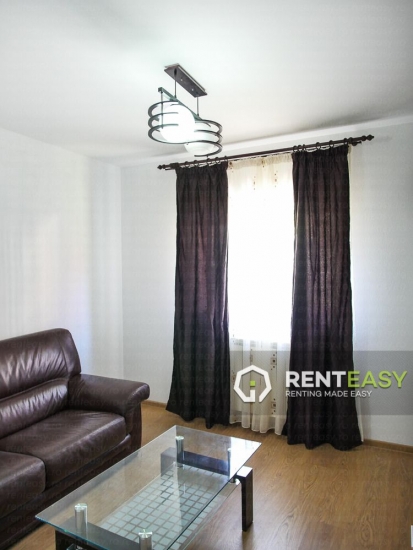 Apartament cu 3 camere de inchiriat la rond Pacurari