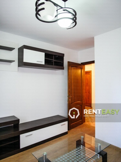 Apartament cu 3 camere de inchiriat la rond Pacurari